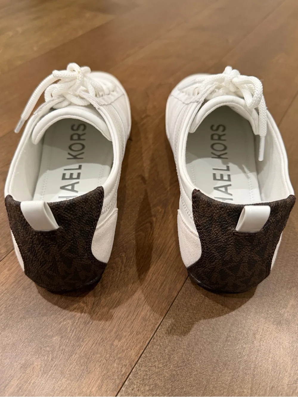 Michael Kors White Low-Top Leather Sneakers